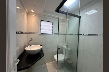 Apartamento para alugar com 144m², 3 quartos e 2 vagas Apartamento para alugar com 144m², 3 quartos e 2 vagasBanheiro da Suíte 2