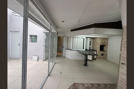 Apartamento para alugar com 144m², 3 quartos e 2 vagas Apartamento para alugar com 144m², 3 quartos e 2 vagasChurrasqueira