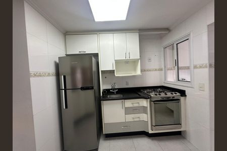 Apartamento para alugar com 144m², 3 quartos e 2 vagas Apartamento para alugar com 144m², 3 quartos e 2 vagasCozinha