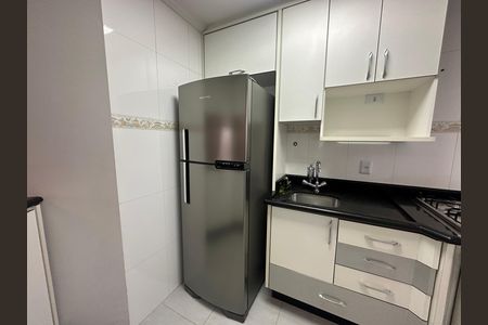 Apartamento para alugar com 144m², 3 quartos e 2 vagas Apartamento para alugar com 144m², 3 quartos e 2 vagasCozinha