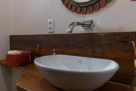 Casa à venda com 408m², 3 quartos e 4 vagasLavabo