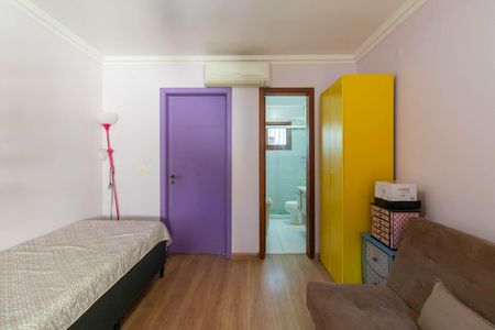 Casa à venda com 408m², 3 quartos e 4 vagasQuarto 2