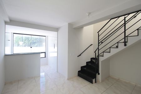 Sala de apartamento para alugar com 2 quartos, 112m² em Jaqueline, Belo Horizonte