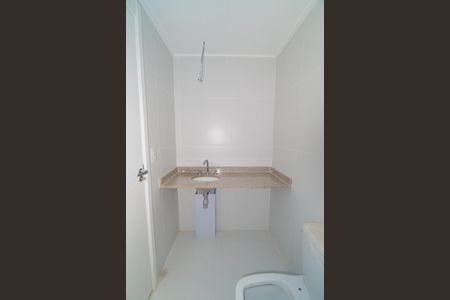 Banheiro de kitnet/studio à venda com 1 quarto, 24m² em Vila Clementino, São Paulo