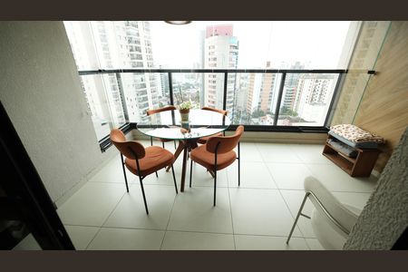 Apartamento à venda com 87m², 2 quartos e 2 vagasVaranda gourmet
