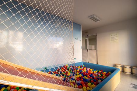 Apartamento à venda com 74m², 2 quartos e 1 vaga Apartamento à venda com 74m², 2 quartos e 1 vagaBrinquedoteca