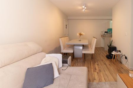 Apartamento à venda com 2 quartos, 74m² em Uberaba, Curitiba