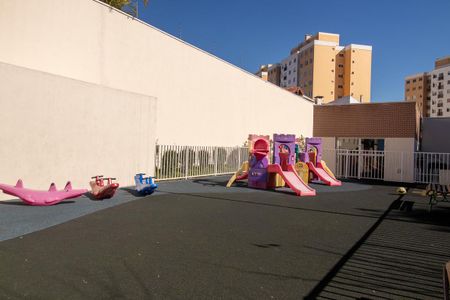 Área comum - Playground de apartamento à venda com 2 quartos, 74m² em Uberaba, Curitiba