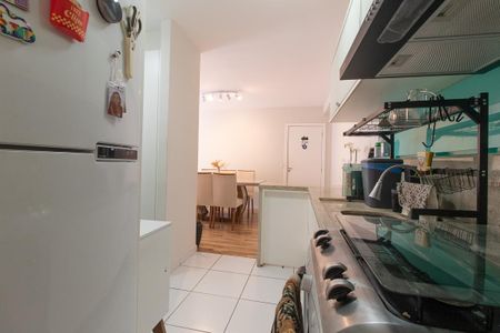 Apartamento à venda com 74m², 2 quartos e 1 vaga Apartamento à venda com 74m², 2 quartos e 1 vagaCozinha e Área de Serviço