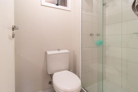 Apartamento à venda com 74m², 2 quartos e 1 vaga Apartamento à venda com 74m², 2 quartos e 1 vagaBanheiro Social
