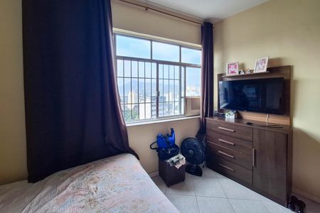 Quarto 1 de apartamento à venda com 2 quartos, 46m² em Centro, Niterói