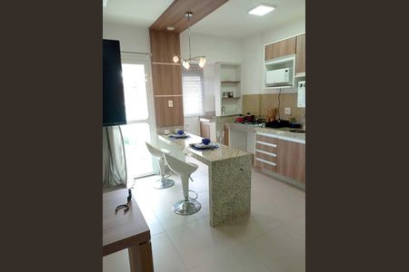Cozinha de apartamento para alugar com 1 quarto, 39m² em Morada da Colina, Uberlândia