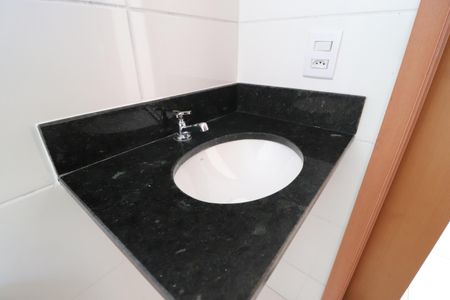 Apartamento para alugar com 55m², 2 quartos e 1 vagaBanheiro do Quarto 2