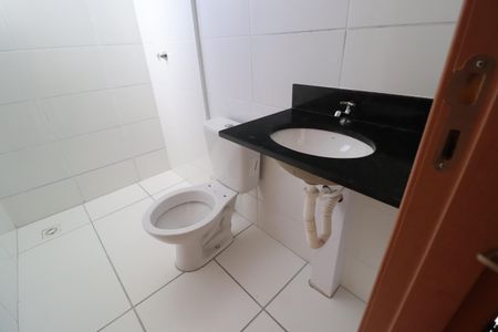 Apartamento para alugar com 55m², 2 quartos e 1 vagaBanheiro do Quarto 2