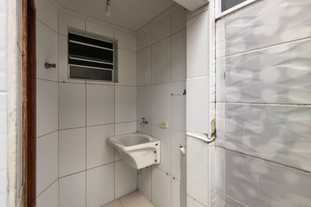 Casa de condomínio para alugar com 68m², 2 quartos e 1 vagaÁrea de Serviço