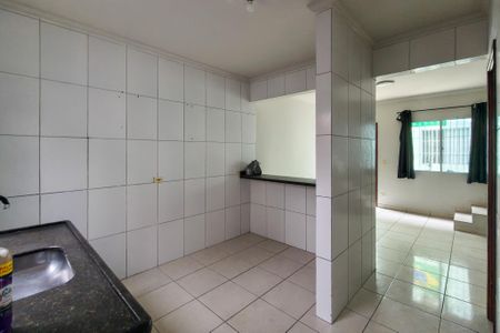 Casa de condomínio para alugar com 68m², 2 quartos e 1 vagaCozinha 