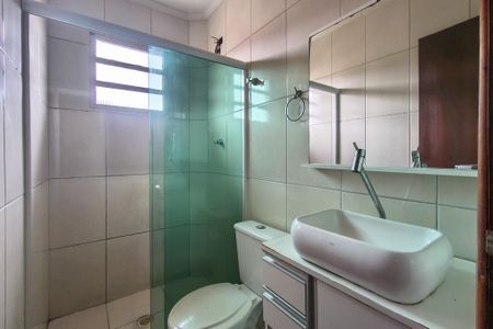 Casa de condomínio para alugar com 68m², 2 quartos e 1 vagaBanheiro 