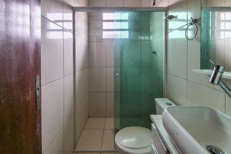 Casa de condomínio para alugar com 68m², 2 quartos e 1 vagaBanheiro 