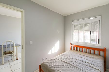 Quarto de casa para alugar com 1 quarto, 35m² em Jardim Betânia, Cachoeirinha