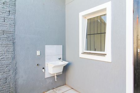 Casa para alugar com 35m², 1 quarto e 1 vagaÁrea de Serviço