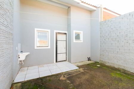 Casa para alugar com 35m², 1 quarto e 1 vagaÁrea de Serviço
