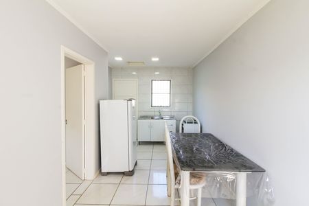 Casa para alugar com 35m², 1 quarto e 1 vagaSala