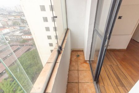 Apartamento à venda com 50m², 2 quartos e 1 vaga Apartamento à venda com 50m², 2 quartos e 1 vagaVaranda