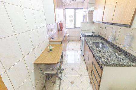 Apartamento à venda com 50m², 2 quartos e 1 vaga Apartamento à venda com 50m², 2 quartos e 1 vagaCozinha e Área de Serviço