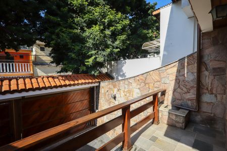 Casa para alugar com 205m², 3 quartos e 5 vagas Casa para alugar com 205m², 3 quartos e 5 vagasVaranda sala