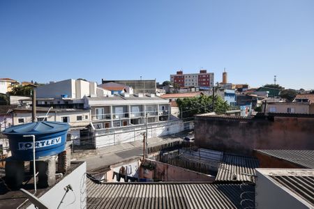 Quarto 3 vista de casa para alugar com 3 quartos, 205m² em Jardim Nosso Lar, São Paulo