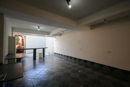 Churrasqueira - piscina  de casa para alugar com 3 quartos, 205m² em Jardim Nosso Lar, São Paulo