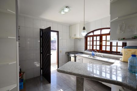 Casa para alugar com 205m², 3 quartos e 5 vagas Casa para alugar com 205m², 3 quartos e 5 vagasCozinha