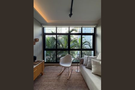 Apartamento à venda com 114m², 2 quartos e 1 vaga Apartamento à venda com 114m², 2 quartos e 1 vagaSala