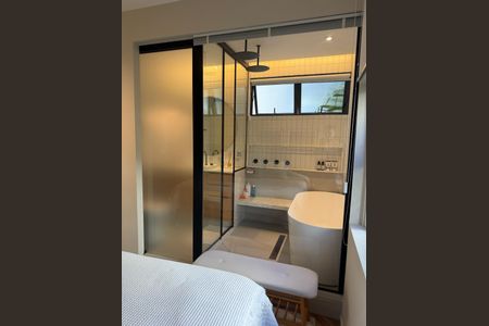 Apartamento à venda com 114m², 2 quartos e 1 vaga Apartamento à venda com 114m², 2 quartos e 1 vagaBanheiro