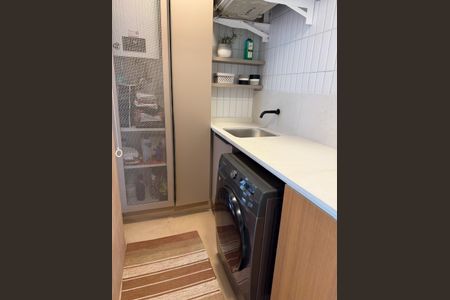 Apartamento à venda com 114m², 2 quartos e 1 vaga Apartamento à venda com 114m², 2 quartos e 1 vagaÁrea de Serviço