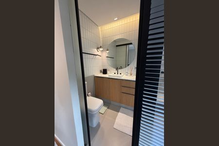 Apartamento à venda com 114m², 2 quartos e 1 vaga Apartamento à venda com 114m², 2 quartos e 1 vagaBanheiro