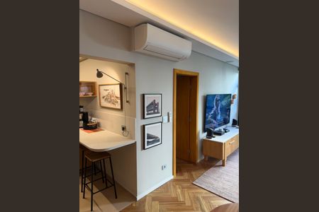 Apartamento à venda com 114m², 2 quartos e 1 vaga Apartamento à venda com 114m², 2 quartos e 1 vagaSala