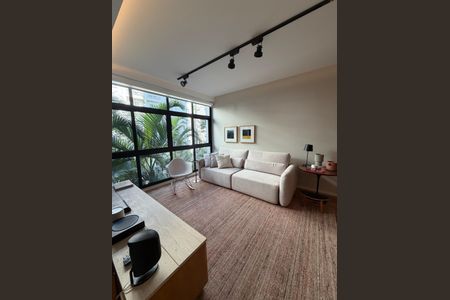 Apartamento à venda com 114m², 2 quartos e 1 vaga Apartamento à venda com 114m², 2 quartos e 1 vagaSala