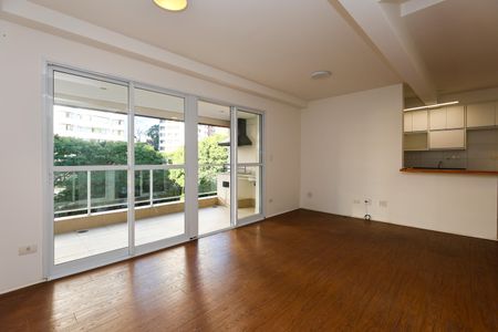 Apartamento à venda com 137m², 2 quartos e 3 vagas Apartamento à venda com 137m², 2 quartos e 3 vagasSala