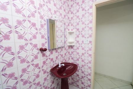 Casa para alugar com 80m², 3 quartos e 1 vagaBanheiro