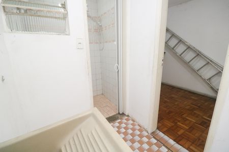 Casa para alugar com 80m², 3 quartos e 1 vagaÁrea de Serviço