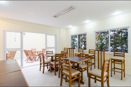 Apartamento à venda com 130m², 2 quartos e 2 vagasÁrea comum - Salão de festas