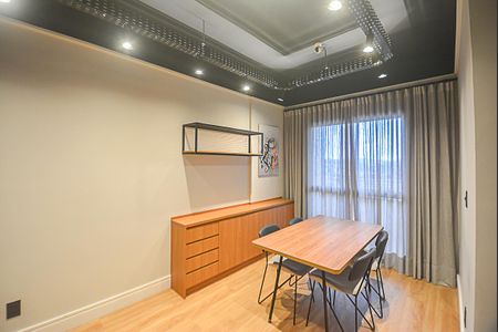 Apartamento à venda com 130m², 2 quartos e 2 vagasSala