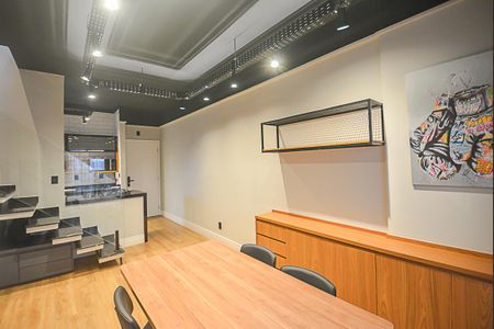 Apartamento à venda com 130m², 2 quartos e 2 vagasSala