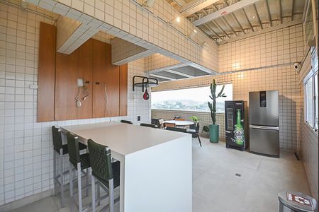 Apartamento à venda com 130m², 2 quartos e 2 vagasÁrea gourmet