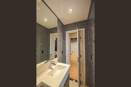 Apartamento à venda com 130m², 2 quartos e 2 vagasBanheiro