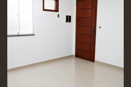 Apartamento para alugar com 80m², 2 quartos e sem vaga Apartamento para alugar com 80m², 2 quartos e sem vagaSala