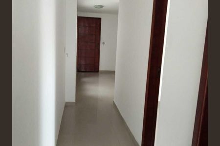 Corredor de apartamento para alugar com 2 quartos, 80m² em Recreio dos Bandeirantes, Rio de Janeiro