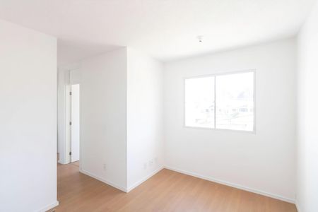 Sala de apartamento para alugar com 2 quartos, 55m² em Campo Grande, Rio de Janeiro