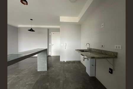 Cozinha de apartamento para alugar com 2 quartos, 75m² em Vila Militar, Barueri